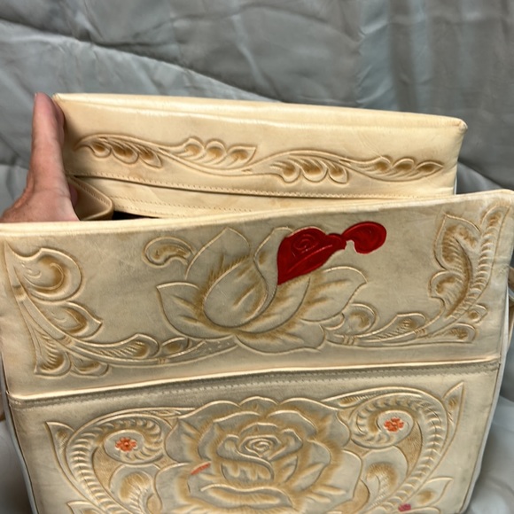 Vintage Leather Hand Tooled RARE Purse 1960s Mexico Ivory Yellow Mayan Roses - Picture 13 of 16